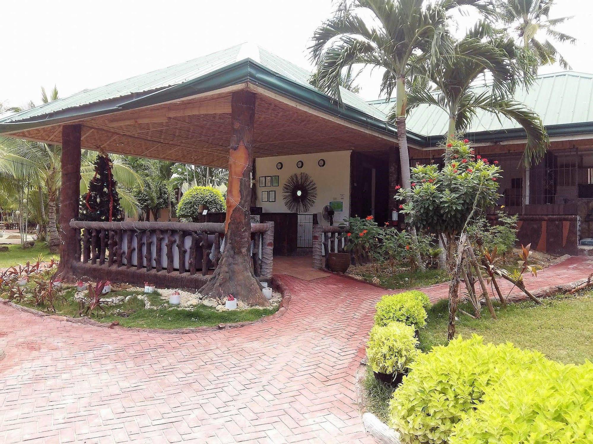 Coco Grove Nature Resort And Spa Cebu Exterior foto